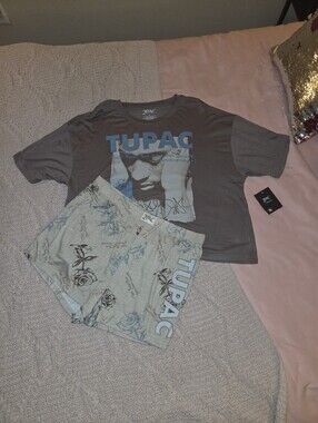 Tupac Gray Graphic Tee & Shorts Pajama Set - Women's Sleepwear